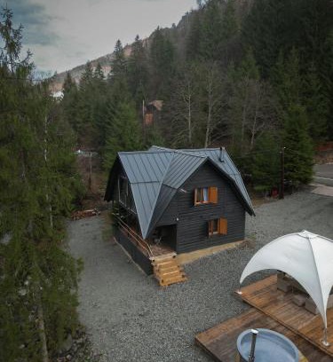 Poieni Maison | Cabana Drăgana