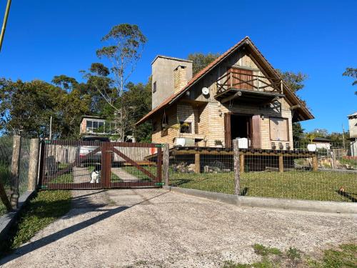 Torres Chalet De Ski | Cabana Uruguaia Pet friendly