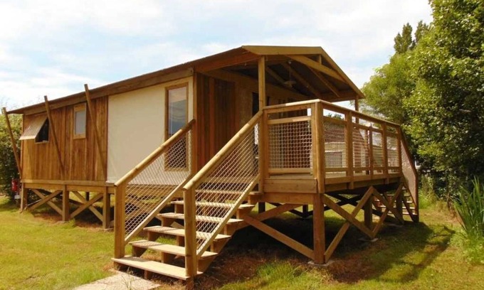 Avrille Cabine | Cabane 3 étoiles - Piscine - ccbafeg