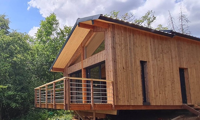 Paroisse Saint-Vincent-de-Paul Chalet De Ski | Cabane tout confort - La Plume - Dole