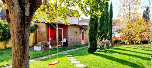 Casselardit Appartement | Cabane côté jardin
