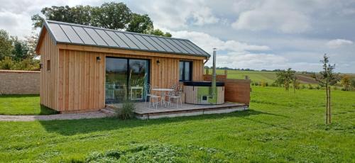 Hergugney Maison | Cabane Cosy & Bain nordique 2-3pers Axe Nancy Épinal