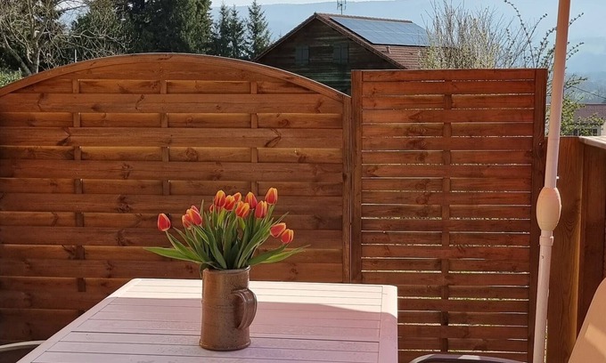 Ambert Chalet De Ski | Chalet du berger et espace bien-être SPA et Sauna extérieur tonneau