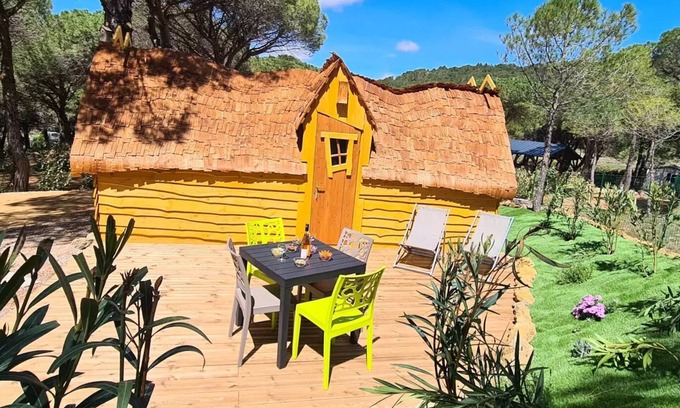 Bizanet Cabine | Cabane Enchantée 2 to 4 persons - 2 pers. included in the price