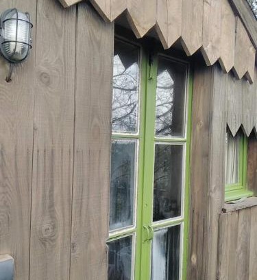 Argelliers Chalet De Ski | Cabane perchée de Lys dans les chênes verts et le micocoulier