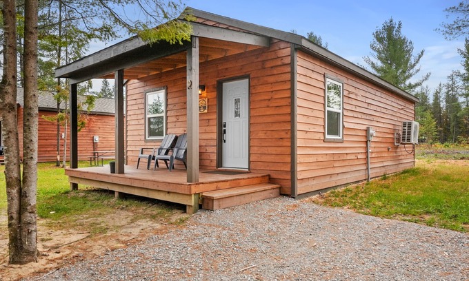Atlanta Cabine | Cabin #1 at Northern Comfort with opt. side x side rental