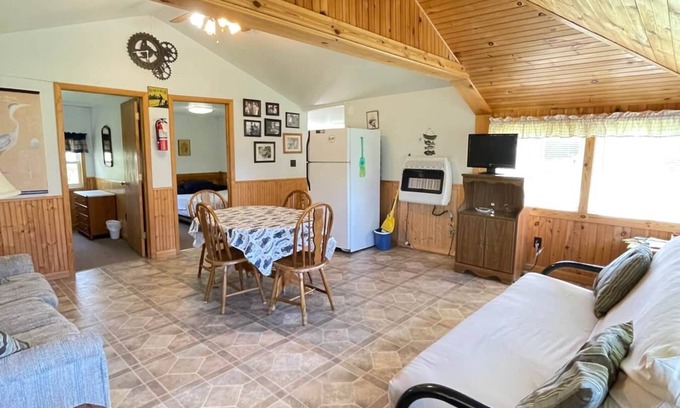 Brier Hill Cabine | Cabin 1 w/ *DOCK ACCESS* and Spacious Yard