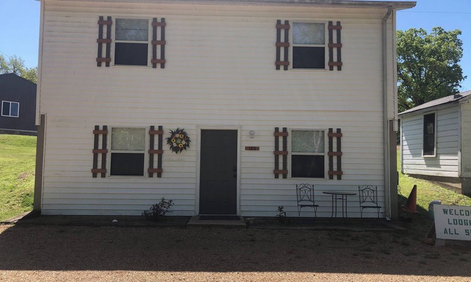 Piedmont Cabine | Cabin #120 LodgeForAllSeasons 1/2 mile-2 min drive to a marina & Clearwater Lake