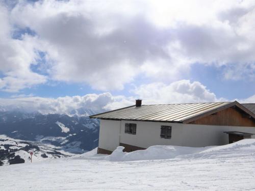 Schonbach Maison | Cabin in Brixental by Ski Lift Access