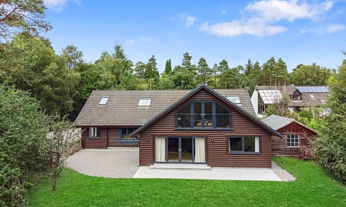 Torlundy Appartement | Cabin in Scotland with Stunning Mountain Views