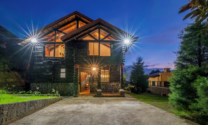 Roble Chalet De Ski | Cabin in the Clouds