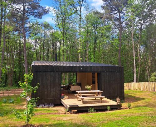 Sainte-Foy-de-Longas Chalet De Ski | Cabin indebos