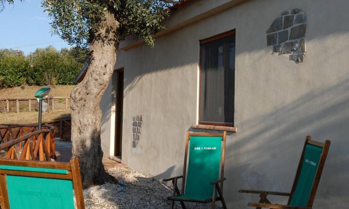 Stella Cilento Cabine | Cabin 'La Casa Del Fattore' with Mountain View, Wi-Fi and Air Conditioning