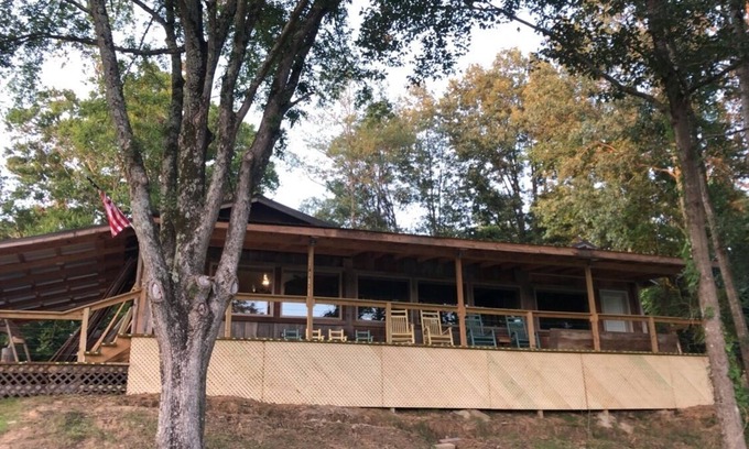Marianna Cabine | Cabin with 40 ft porch overlooking a pond.