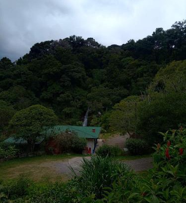Santa Maria Maison | Cabinas la Catarata