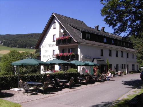 Schwalefeld Maison | Cafe-Pension Waldesruh