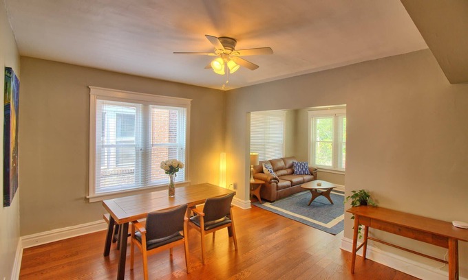 Tower Grove South Appartement | Cafe Terrace at TG Park | Fenced Backyard+W/D
