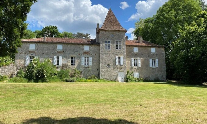 Douelle Villa | CAHORS - manoir familiale du XVIIe siecle