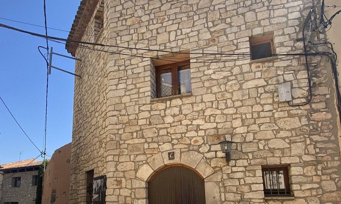 Capafonts Cottage | "Cal Cutxó" ton nouveau balnéaire pour la familie, y compris la mascotte