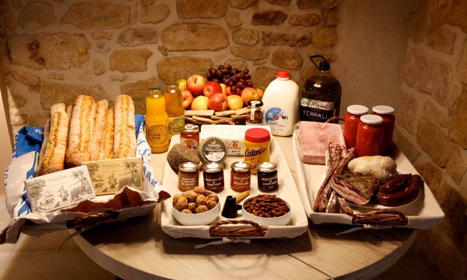 Puiggros Cottage | Cal Miqueló 1778, charme rural avec SPA.