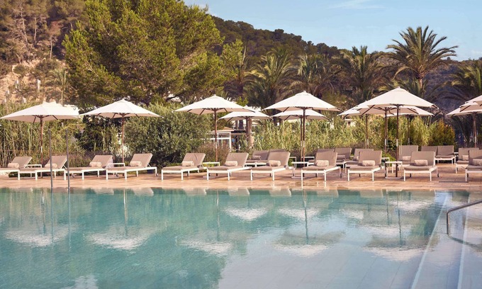 Puerto San Miguel Station Balnéaire | Cala San Miguel Ibiza Resort, Curio Collection by Hilton