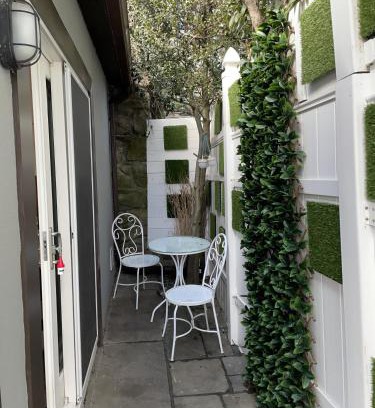 Cos Cob Maison | California guest house