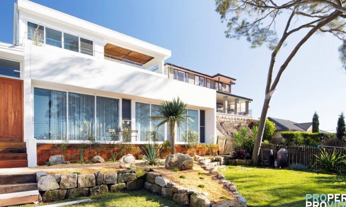 Balgowlah Heights Appartement | Haven in the Heights Furnished Rental
