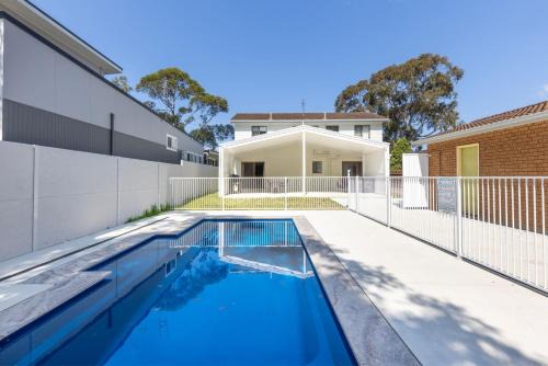 Callala Beach Maison | Callala on King - Pet Friendly with Swimming Pool
