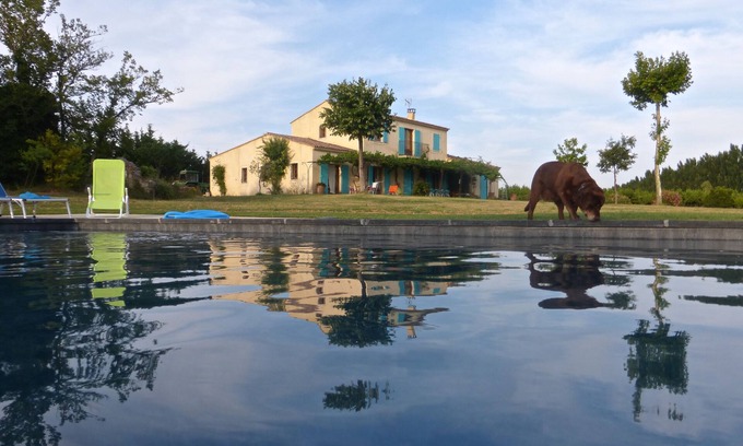Vauvert Maison | Maison calme, 5 chambres, vue exceptionnelle sur la Camargue, piscine 15m x 5m