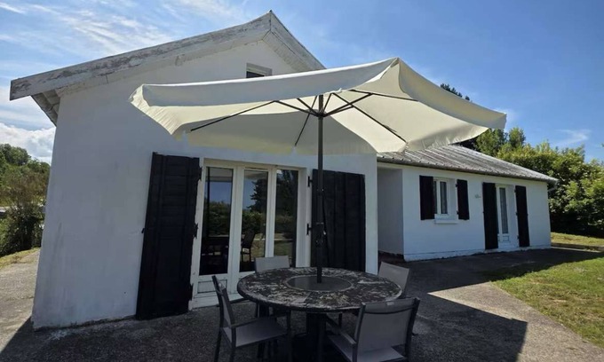 Saint-Martin-en-Campagne Maison | Calm Normandy - 10 min walk from the beach