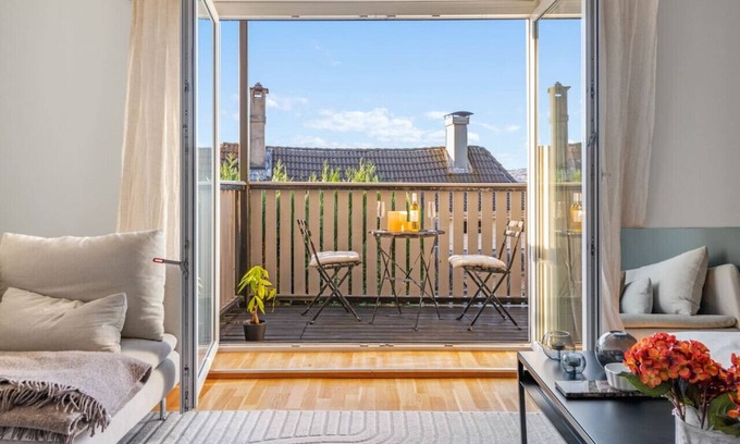 Sandviken Appartement | Calm Surroundings in Sandviken W/Washer & dryer