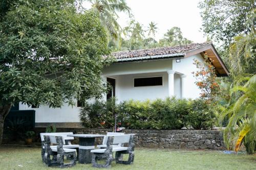 Habaraduwa Villa | Calm Villa