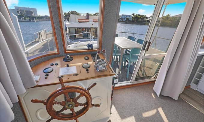 Pelican Waters Location De Bateaux | Caloundra Houseboats