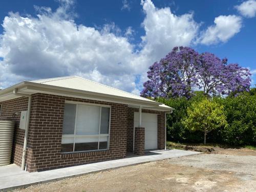Thirlmere Maison | Camellia Cottage Pet Friendly Farm Stay