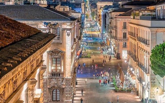 Catania City Centre Appartement | Camere ad ORE - Acireale