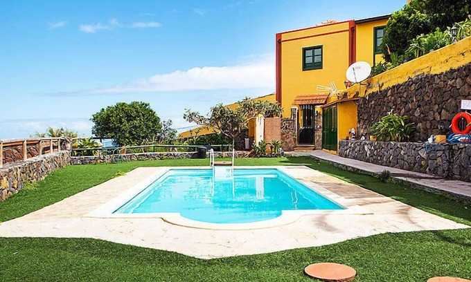 Montijos Maison | Camino La Candelaria by Interhome