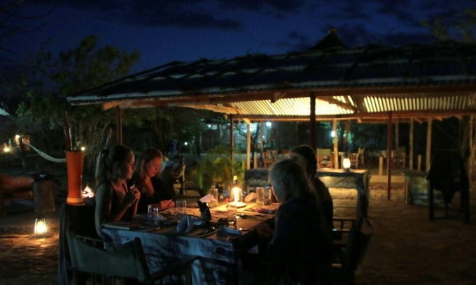 Mikumi Cabine | Camp Bastian
