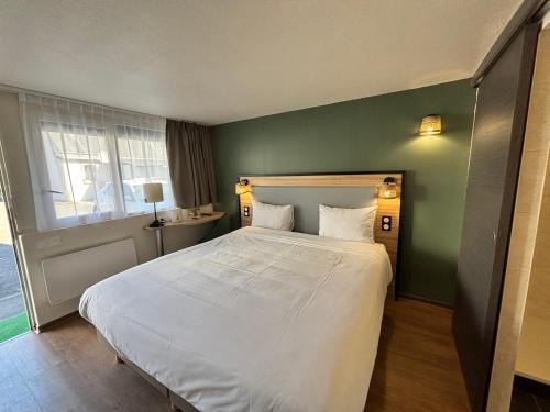 Bagneux Hôtel | Campanile Saumur