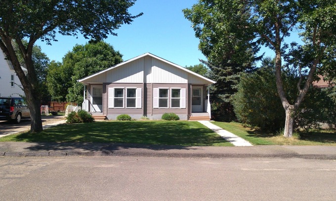 Gull Lake Maison | Duplex moderne 4472A propre et confortable de Campbell