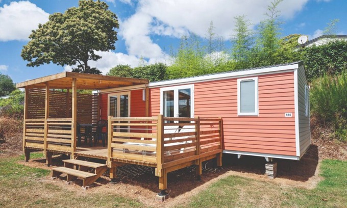Landudec Maison | Camping éco-responsable | Mobil-home Family TV 6p