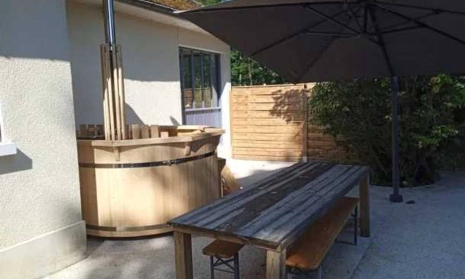 Bar-sur-Aube Maison | Camping 2 étoiles - Piscine - eecebb