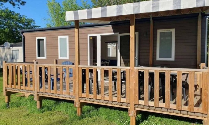 Montpon-Menesterol Maison | Camping 3 étoiles - Piscine - ccba0ah