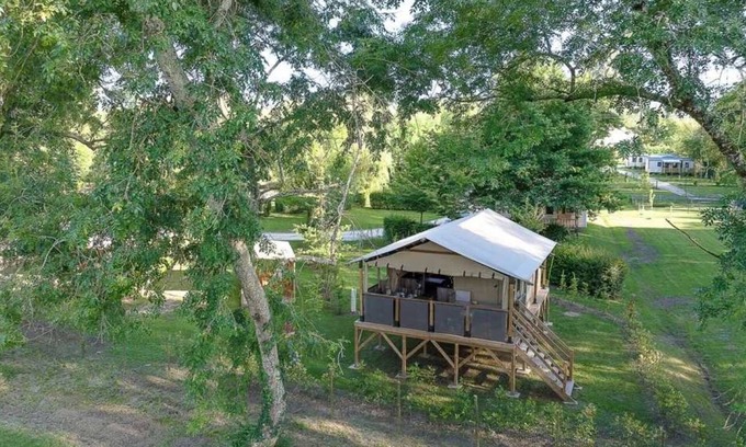 Montpon-Menesterol Maison | Cabane 3 étoiles - Piscine - ccba0bh