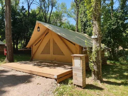 Monoblet Autre | Camping 3 étoiles - ccaiaah