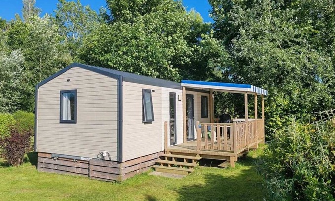 Pouldreuzic Maison | Camping 3 étoiles - Piscine - eeeg00