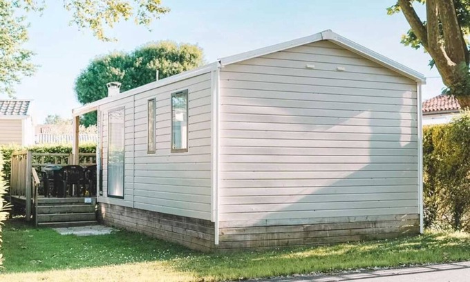 Surgeres Maison | Camping 3 étoiles - Piscine - ccbbbef