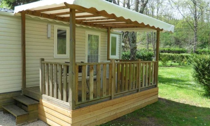 Seix Maison | Camping 3 étoiles - Piscine - ccaihga