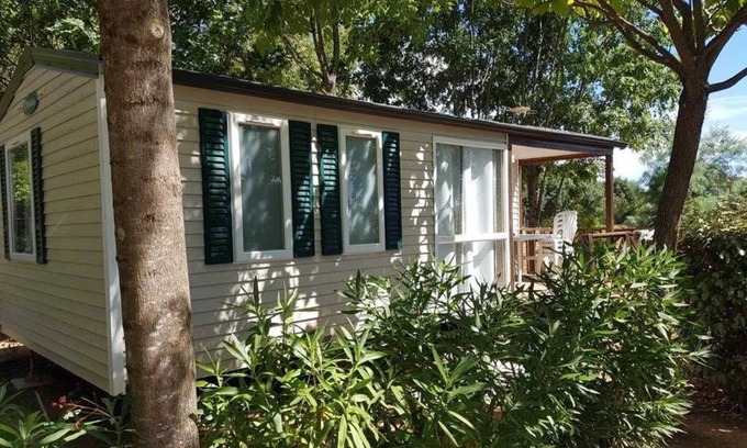 Lansargues Maison | Camping 4 étoiles - Piscine - ccbahdi