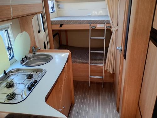Pujo-le-Plan Autre | Camping car au bord de l eau