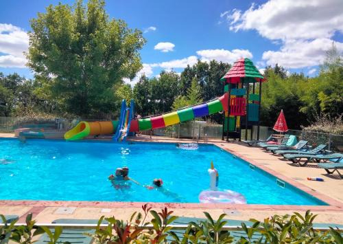 Devillac Maison | camping fontaine du roc
